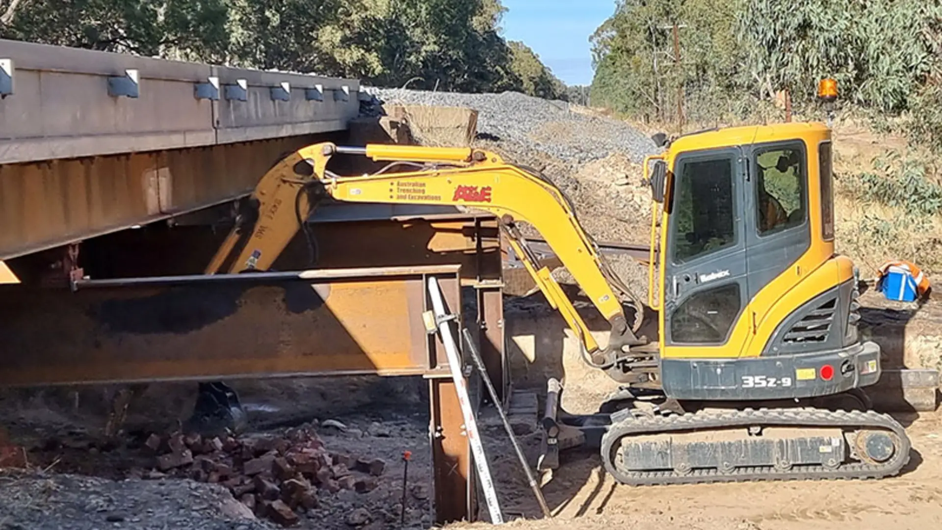 Rail contracting and civil earthworks in Victoria