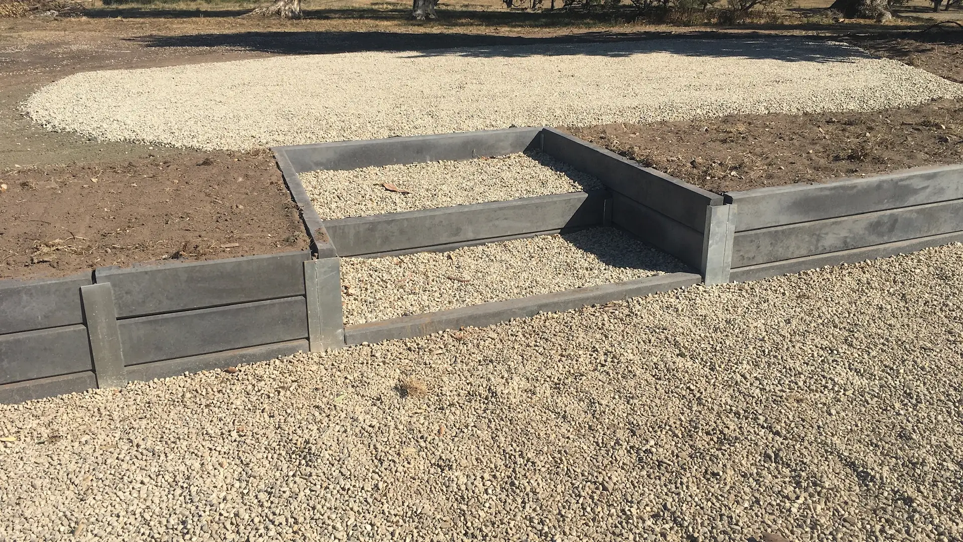 Retaining wall construction Central Victoria